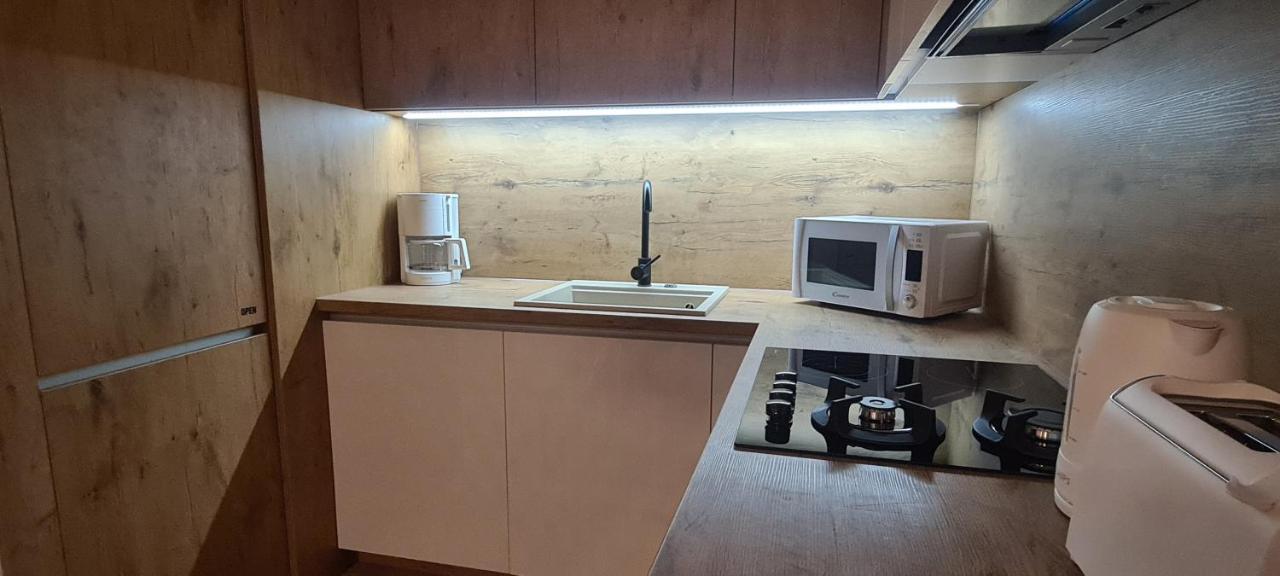 Apartman Marcelina 1 With Private Pool 트로기르 외부 사진